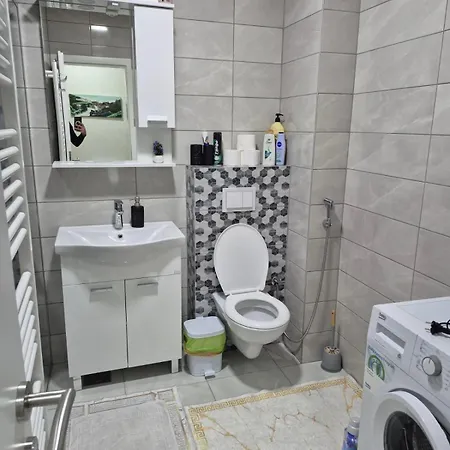 Apartment Aura *